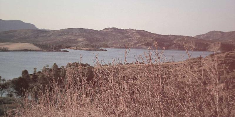 深圳万世达与高校产学研合作：智能硬件设计人才培养的创新模式解析